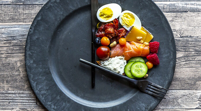 Интервальное голодание 16/8: подходит ли оно женщинам и каких результатов ждать