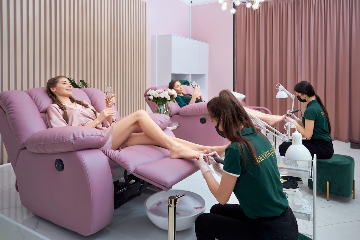 Laconique — Beauty